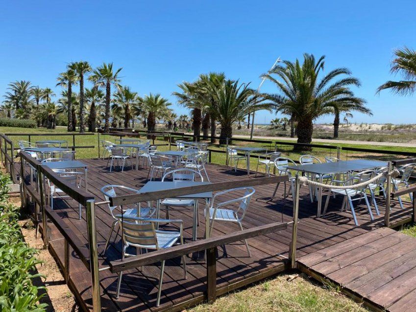 Restaurante en la playa del pinar de Castellón Restaurante en la playa del pinar de Castellón